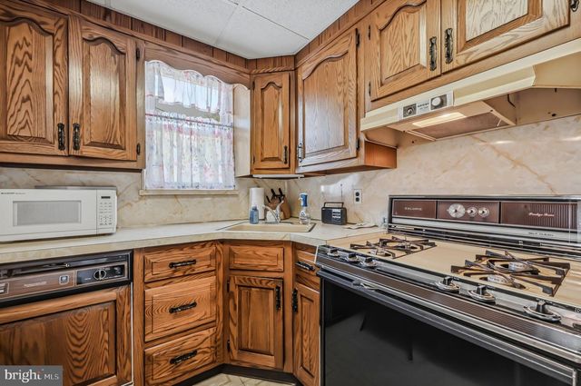 604 BRAXTON RD, Ridley Park, PA 19078