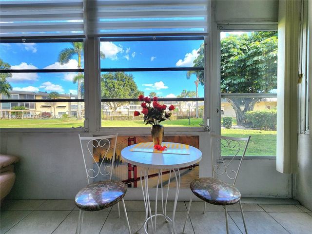 4431 NW 16th Street H109, Lauderhill, FL 33313