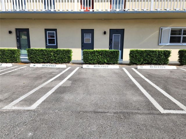 4431 NW 16th Street H109, Lauderhill, FL 33313