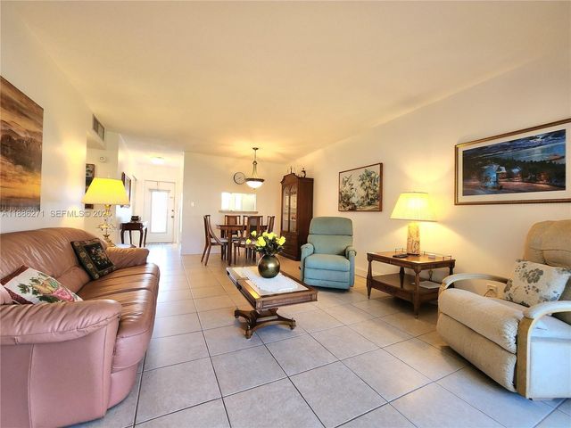 4431 NW 16th Street H109, Lauderhill, FL 33313
