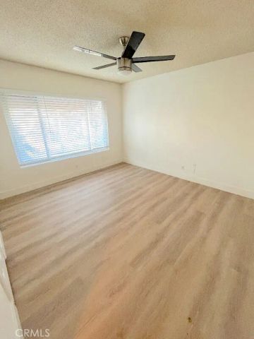 2115 Placentia Avenue 18, Costa Mesa, CA 92627