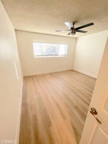 2115 Placentia Avenue 18, Costa Mesa, CA 92627