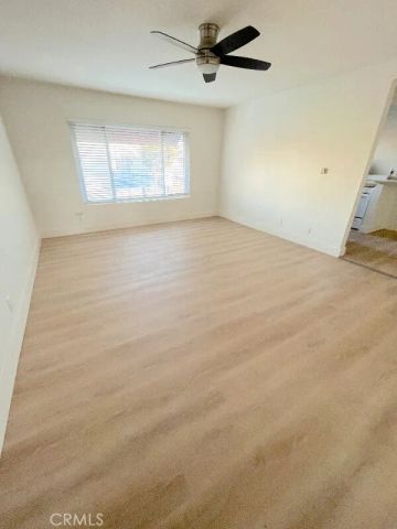 2115 Placentia Avenue 18, Costa Mesa, CA 92627