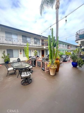 2115 Placentia Avenue 18, Costa Mesa, CA 92627