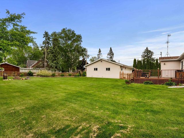 3715 N 17th Street, Sheboygan, WI 53083