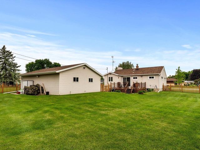 3715 N 17th Street, Sheboygan, WI 53083