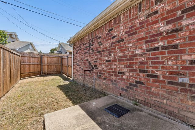 8660 Hawthorne Street, Frisco, TX 75034