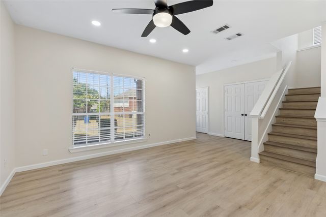8660 Hawthorne Street, Frisco, TX 75034
