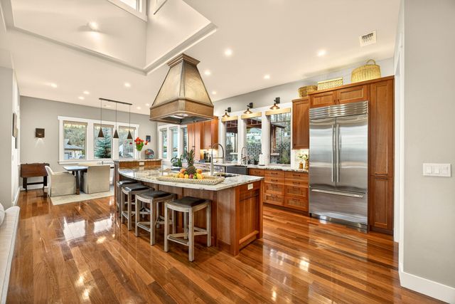 930 Granite Ridge Circle, Jacksonville, OR 97530