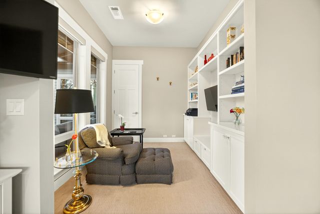 930 Granite Ridge Circle, Jacksonville, OR 97530