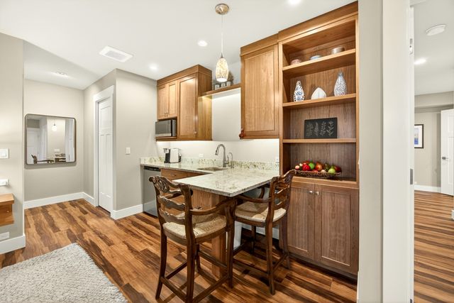 930 Granite Ridge Circle, Jacksonville, OR 97530