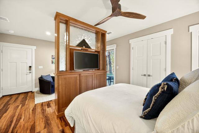 930 Granite Ridge Circle, Jacksonville, OR 97530