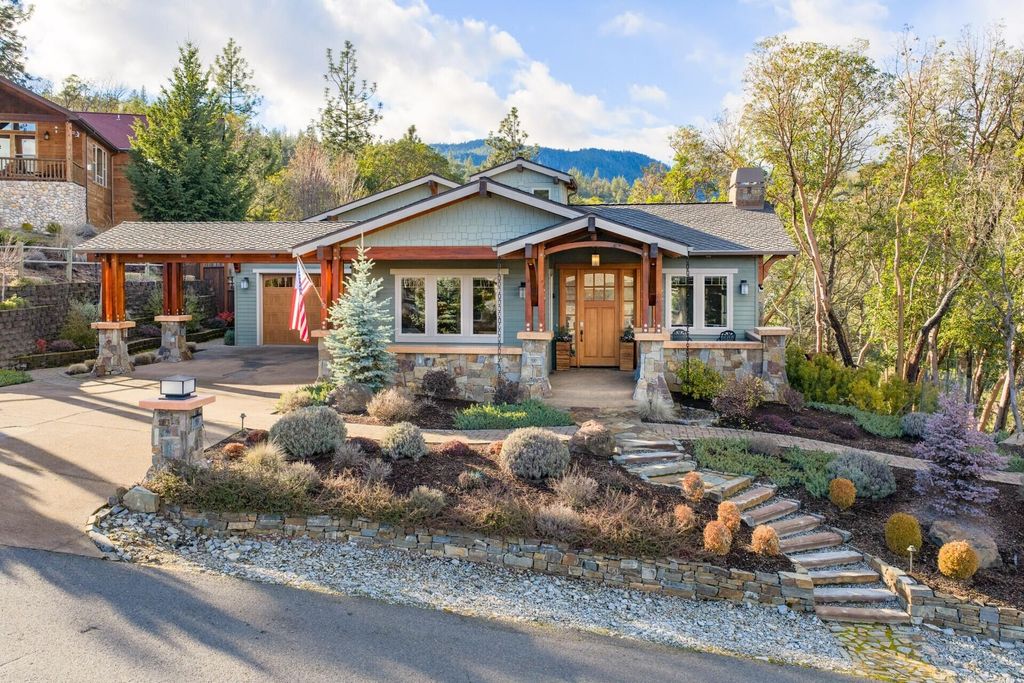 930 Granite Ridge Circle, Jacksonville, OR 97530