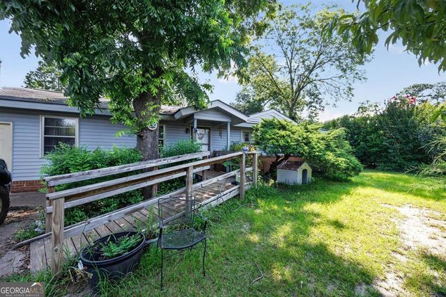 216 Harris Street, Warner Robins, GA 31093