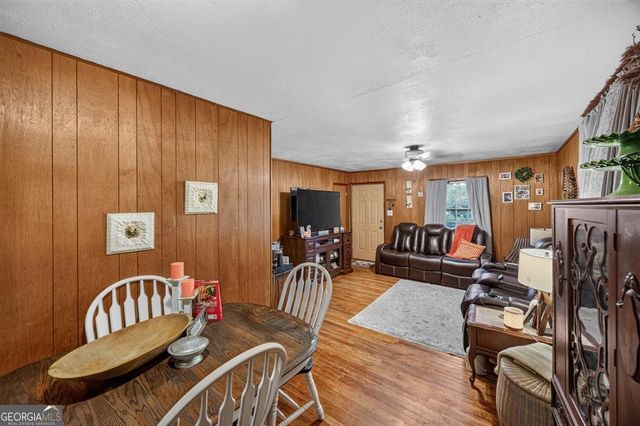 216 Harris Street, Warner Robins, GA 31093