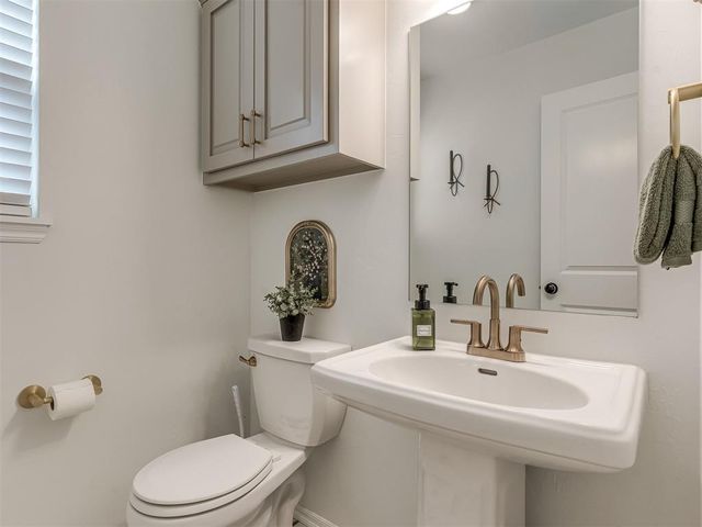 17453 240th Street, Washington, OK 73093