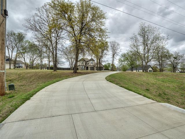 17453 240th Street, Washington, OK 73093