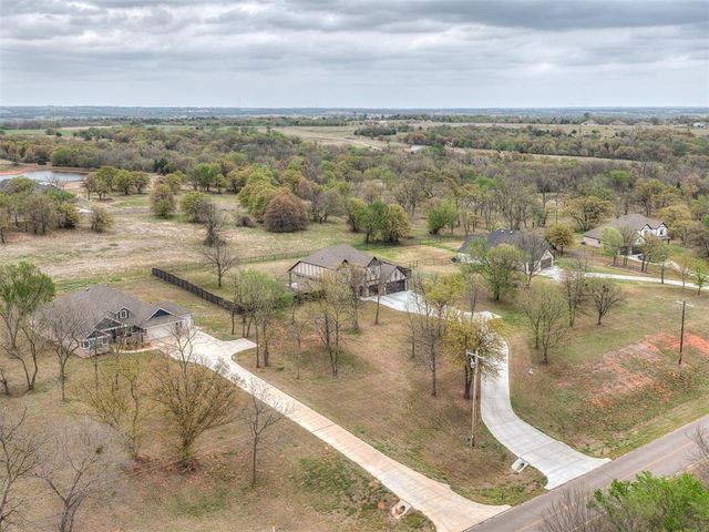 17453 240th Street, Washington, OK 73093