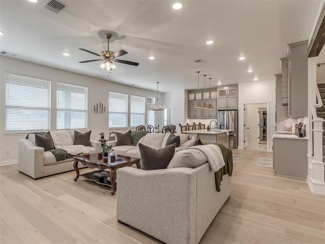 17453 240th Street, Washington, OK 73093