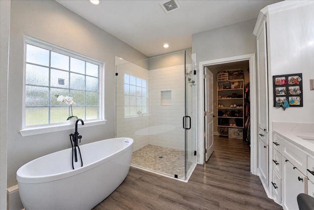 455 Alabama Point, Livingston, TX 77351