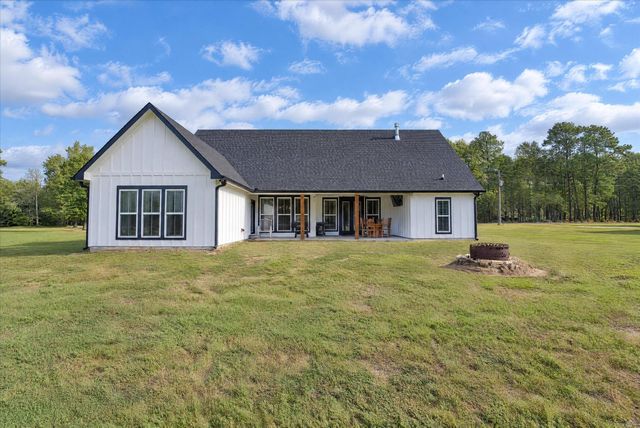 455 Alabama Point, Livingston, TX 77351