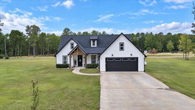 455 Alabama Point, Livingston, TX 77351