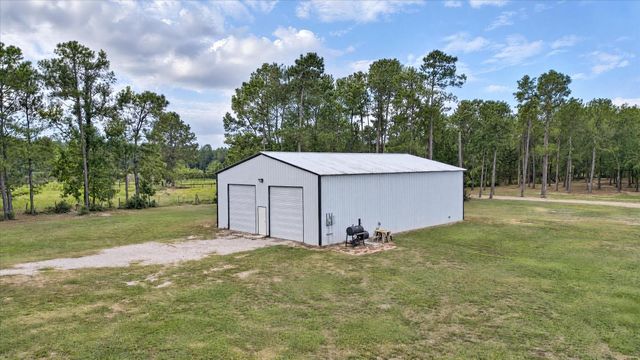 455 Alabama Point, Livingston, TX 77351