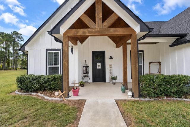 455 Alabama Point, Livingston, TX 77351