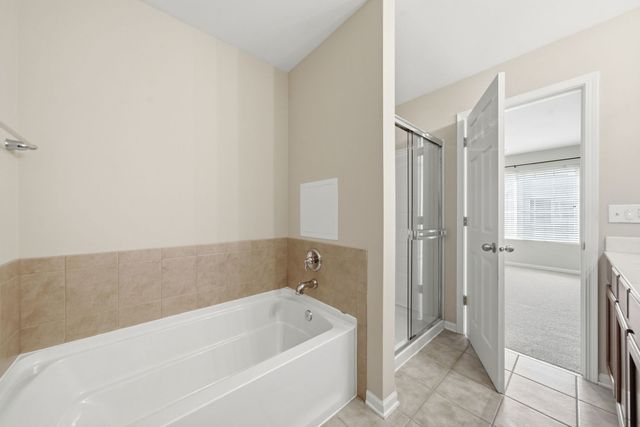 440 Churchill Drive, Elgin, IL 60124