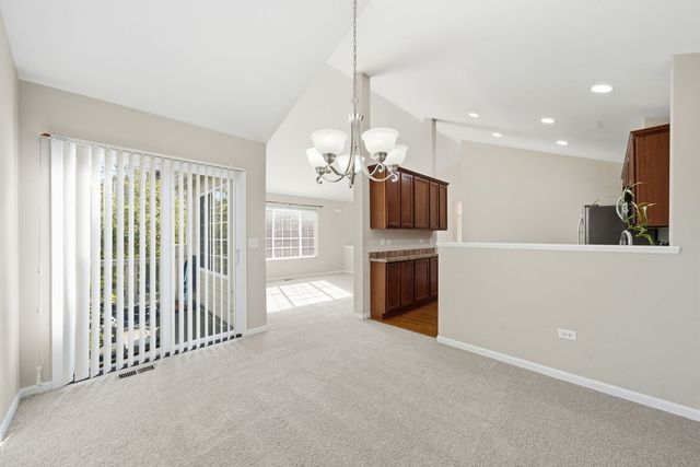440 Churchill Drive, Elgin, IL 60124