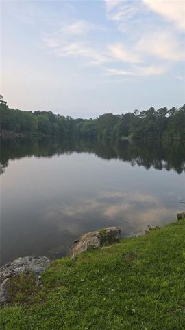 2623 Pineridge Drive, Conyers, GA 30012