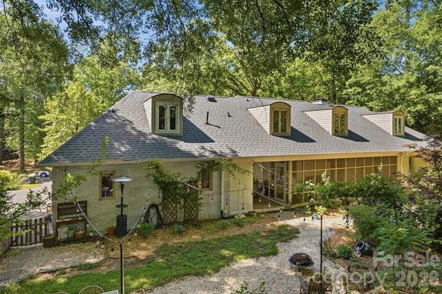 2516 Fairfax Drive, Gastonia, NC 28054