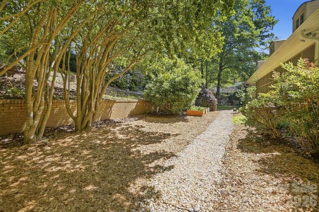 2516 Fairfax Drive, Gastonia, NC 28054