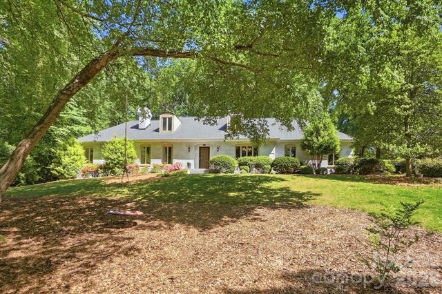 2516 Fairfax Drive, Gastonia, NC 28054