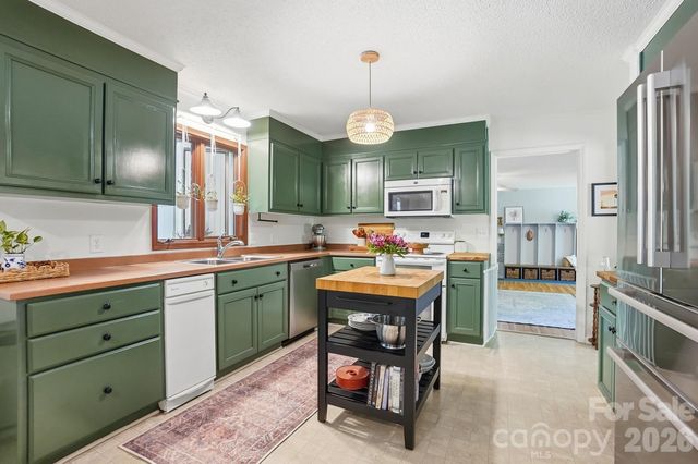 2516 Fairfax Drive, Gastonia, NC 28054