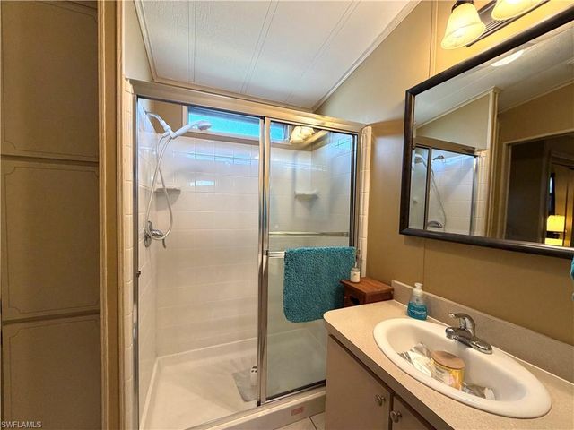 4710 Pilgrims WAY W, Estero, FL 33928