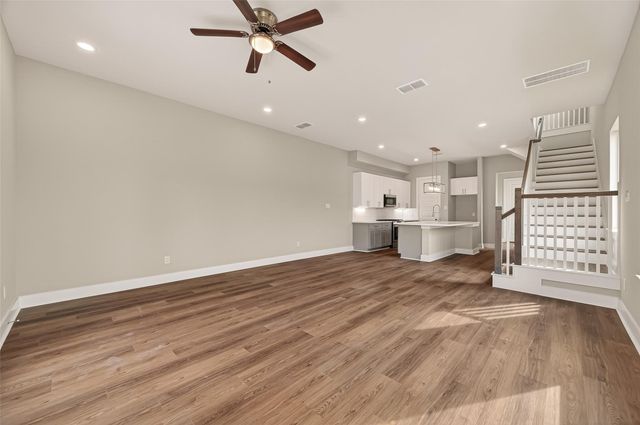 1504 Hussion Street, Houston, TX 77003