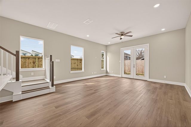 1504 Hussion Street, Houston, TX 77003