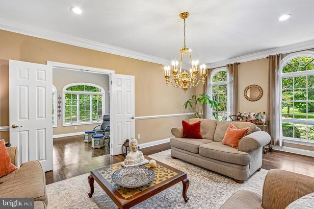 42 CHRISTOPHER DR, Princeton, NJ 08540