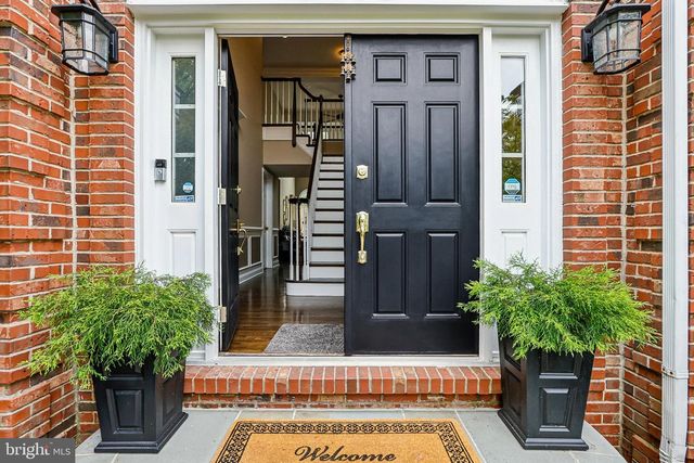 42 CHRISTOPHER DR, Princeton, NJ 08540