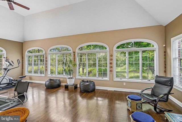 42 CHRISTOPHER DR, Princeton, NJ 08540