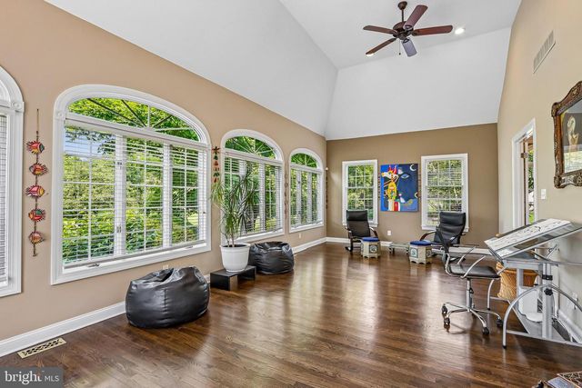 42 CHRISTOPHER DR, Princeton, NJ 08540