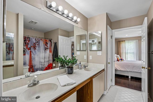 42 CHRISTOPHER DR, Princeton, NJ 08540
