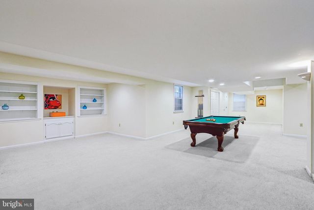 42 CHRISTOPHER DR, Princeton, NJ 08540