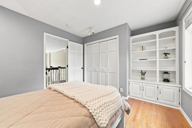 9486 Olympia Drive, Eden Prairie, MN 55347