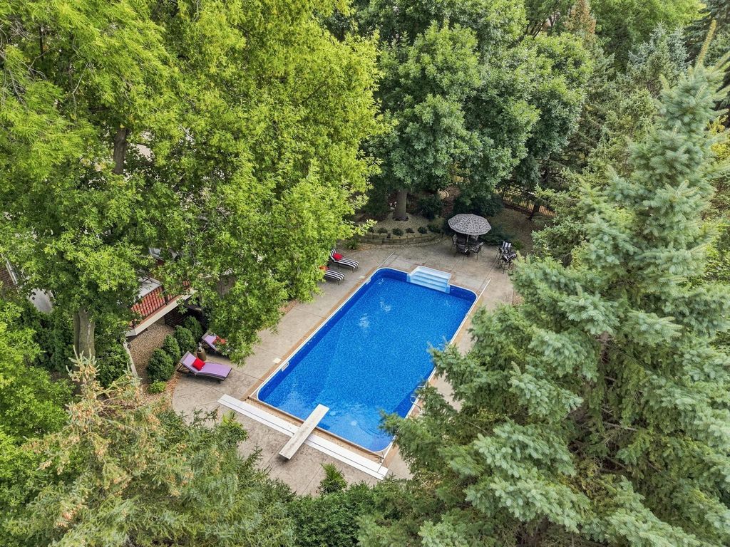 9486 Olympia Drive, Eden Prairie, MN 55347 — photo 3