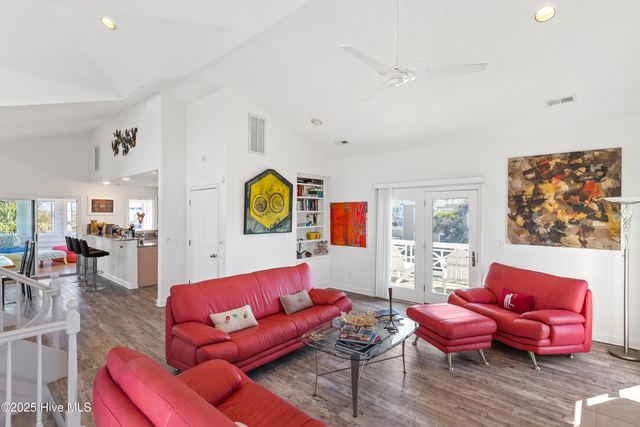 2609 N Lumina Avenue, Wrightsville Beach, NC 28480