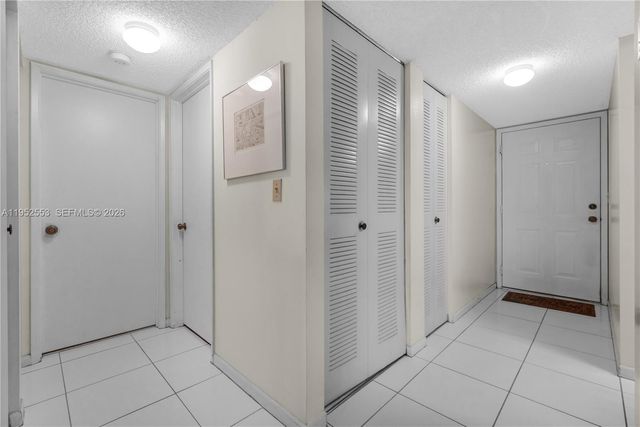 7740 NW 50th St 408, Lauderhill, FL 33351