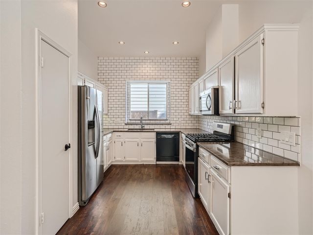 2105 Toulouse DR, Austin, TX 78748