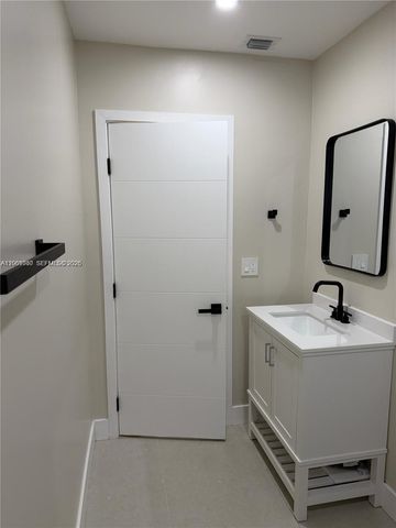 1621 SW 11th Court, Fort Lauderdale, FL 33312